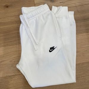 Nike Joggers - Mens Small